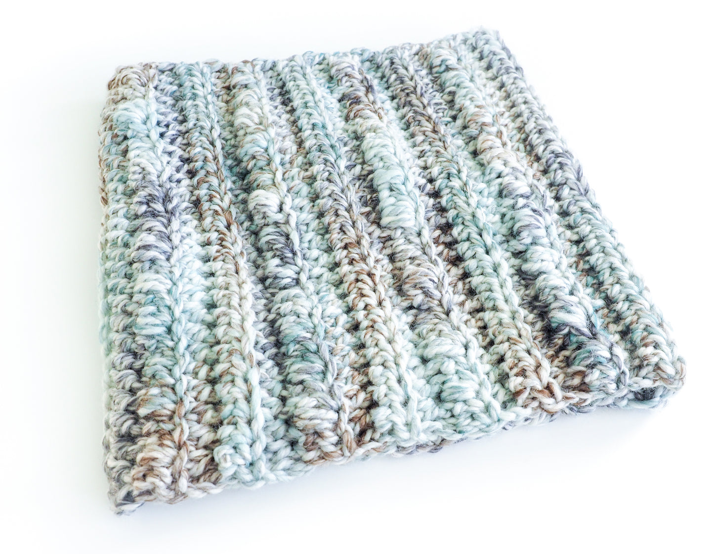 Sea Glass Chunky Crochet Cowl Pattern